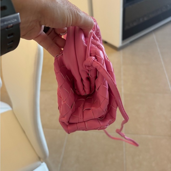 Cobalt Blue Woven Vegan Clutch Removable Strap - Picture 11 of 15